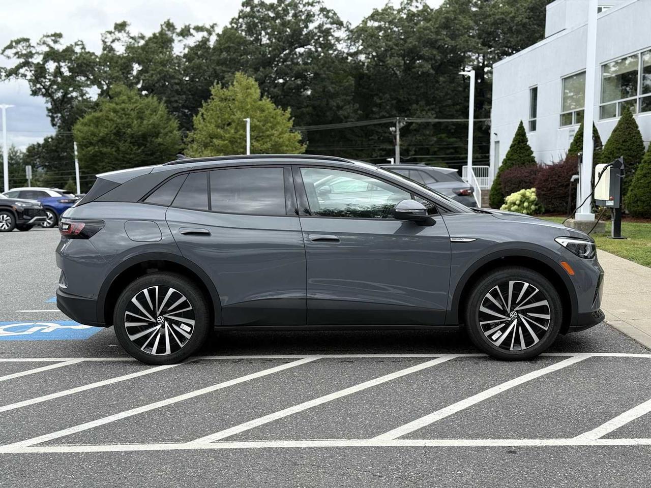 2025 Volkswagen ID.4 Pro Westborough MA