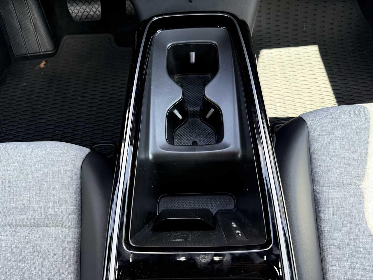 2025 Volkswagen ID.4 Pro Westborough MA