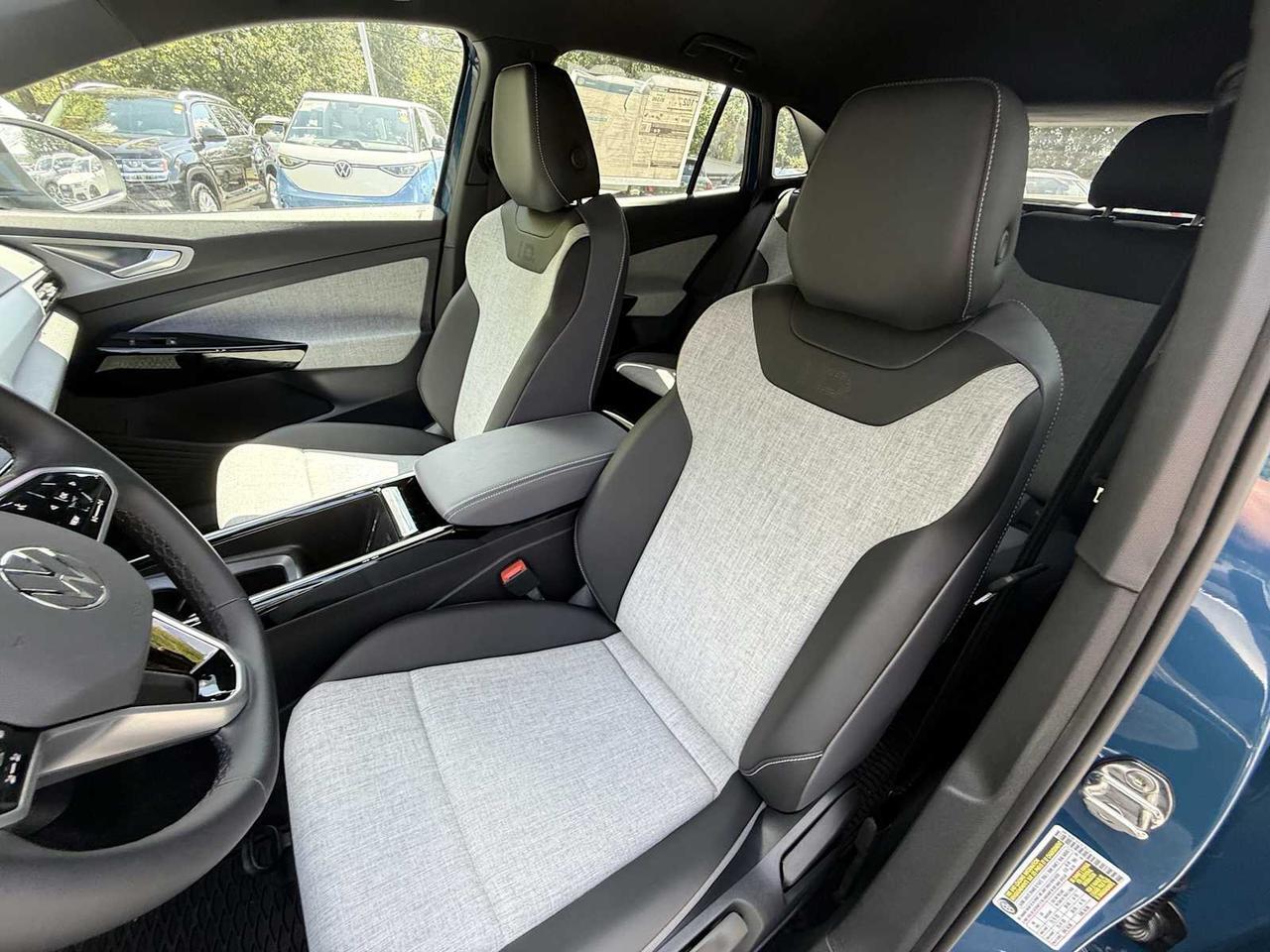 2025 Volkswagen ID.4 Pro Westborough MA
