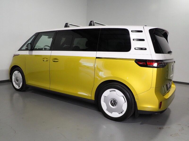 2025 Volkswagen ID. Buzz 1st Edition 4MOTION *NAVIGATION, ADAPTIVE CRUISE, SAFETY ALERTS, 360 CAMERAS, PANO GLASS ROOF, CLIMATE/MASSAGE SEATS, 2ND ROW CAPTAIN&apos;S, HARMAN/KARDON, WIRELESS CHARGING, ANDROID & APPLE Round Rock TX