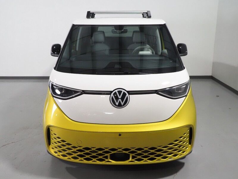 2025 Volkswagen ID. Buzz 1st Edition 4MOTION *NAVIGATION, ADAPTIVE CRUISE, SAFETY ALERTS, 360 CAMERAS, PANO GLASS ROOF, CLIMATE/MASSAGE SEATS, 2ND ROW CAPTAIN&apos;S, HARMAN/KARDON, WIRELESS CHARGING, ANDROID & APPLE Round Rock TX