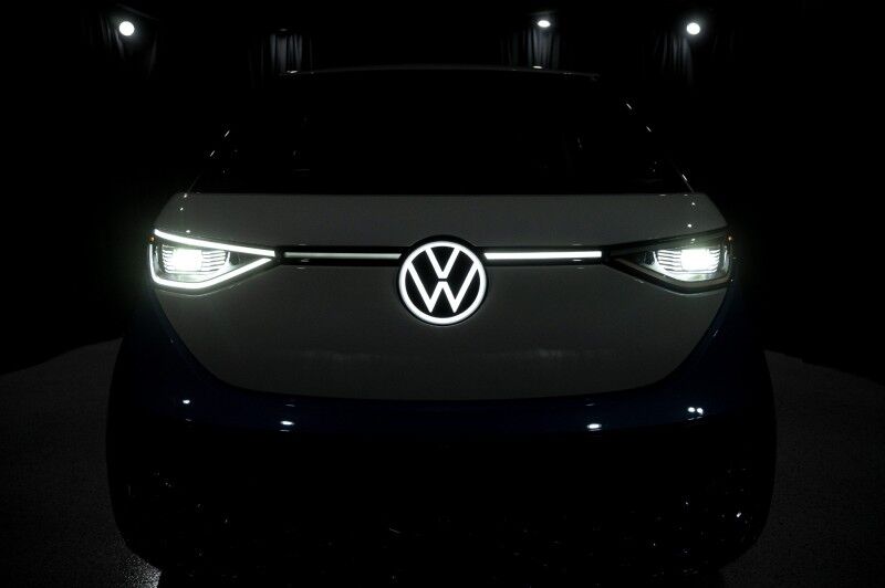 2025 Volkswagen ID. Buzz 1st Edition 4MOTION w/Two-Tone Mini-van, Passenger Van Peoria AZ