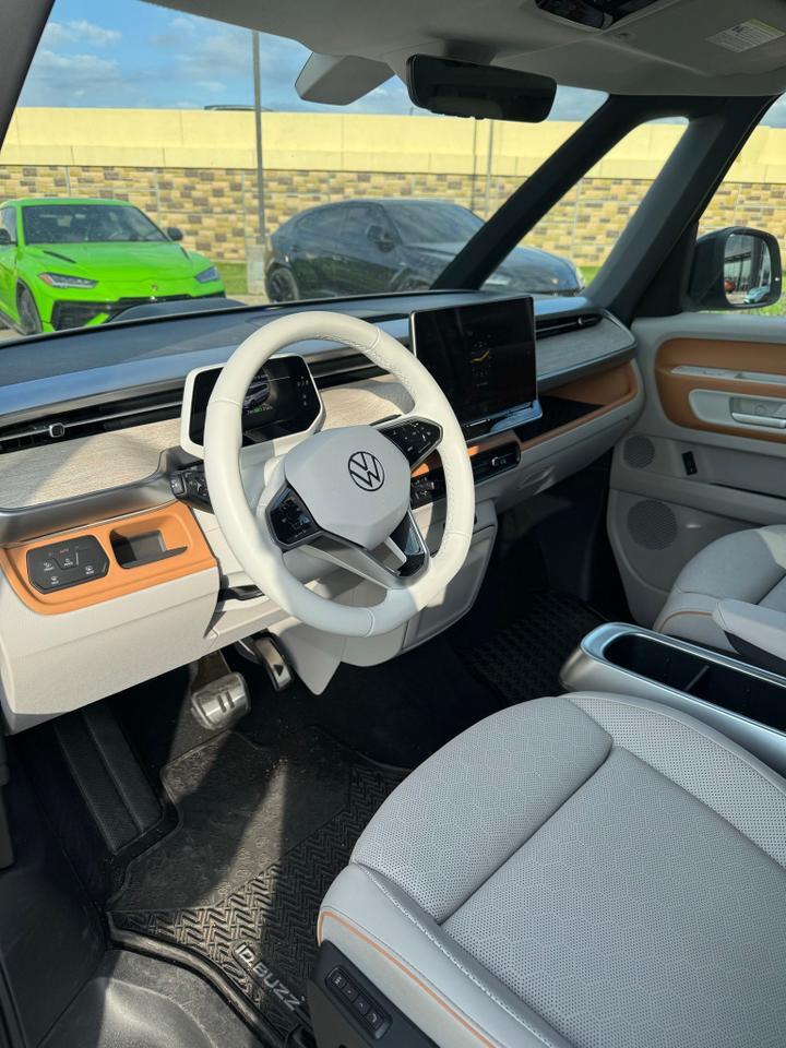 2025 Volkswagen ID. Buzz 1st Edition Indianapolis IN