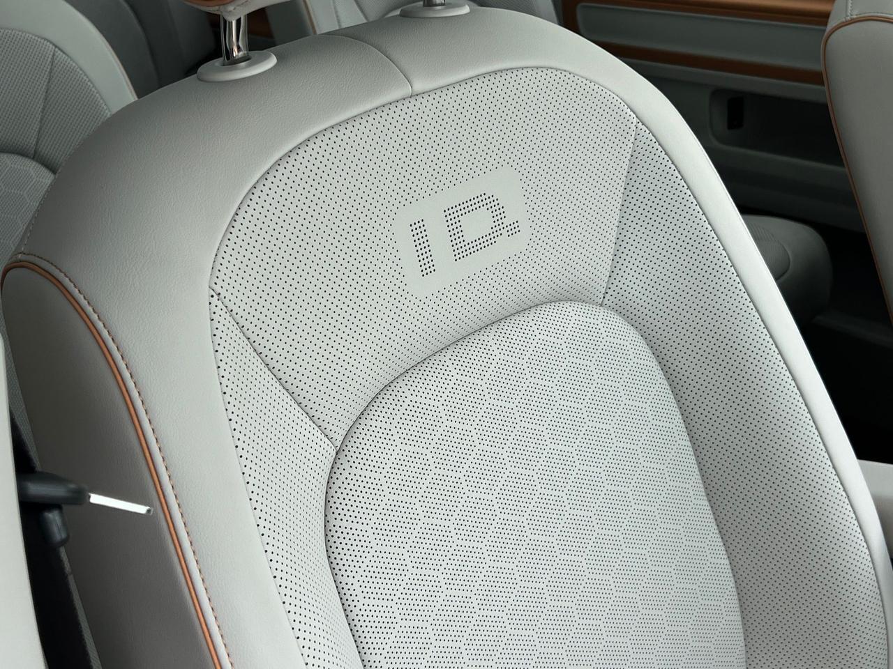2025 Volkswagen ID. Buzz 1st Edition Indianapolis IN