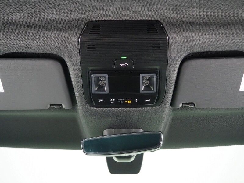 2025 Volkswagen ID. Buzz Pro S *NAVIGATION, ADAPTIVE CRUISE, SAFETY ALERTS, BACKUP-CAMERA, COLOR TOUCHSCREEN, CLIMATE/MASSAGE SEATS, HEATED STEERING, POWER LIFTGATE, WIRELESS CHARGING, ANDROID & APPLE Round Rock TX