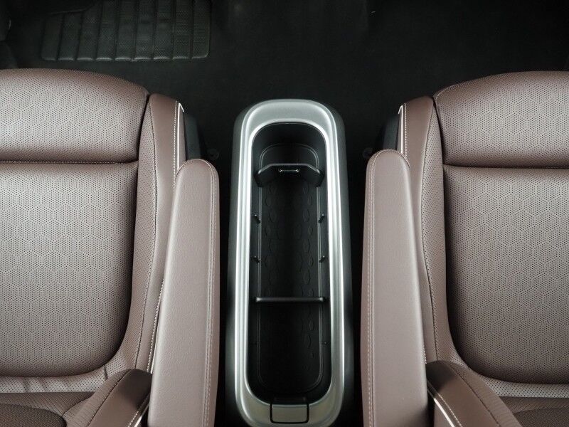 2025 Volkswagen ID. Buzz Pro S *NAVIGATION, ADAPTIVE CRUISE, SAFETY ALERTS, BACKUP-CAMERA, COLOR TOUCHSCREEN, CLIMATE/MASSAGE SEATS, HEATED STEERING, POWER LIFTGATE, WIRELESS CHARGING, ANDROID & APPLE Round Rock TX