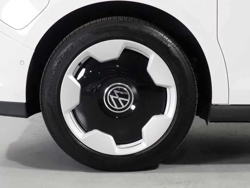 2025 Volkswagen ID. Buzz Pro S *NAVIGATION, ADAPTIVE CRUISE, SAFETY ALERTS, BACKUP-CAMERA, COLOR TOUCHSCREEN, CLIMATE/MASSAGE SEATS, HEATED STEERING, POWER LIFTGATE, WIRELESS CHARGING, ANDROID & APPLE Round Rock TX