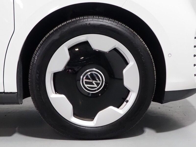 2025 Volkswagen ID. Buzz Pro S *NAVIGATION, ADAPTIVE CRUISE, SAFETY ALERTS, BACKUP-CAMERA, COLOR TOUCHSCREEN, CLIMATE/MASSAGE SEATS, HEATED STEERING, POWER LIFTGATE, WIRELESS CHARGING, ANDROID & APPLE Round Rock TX