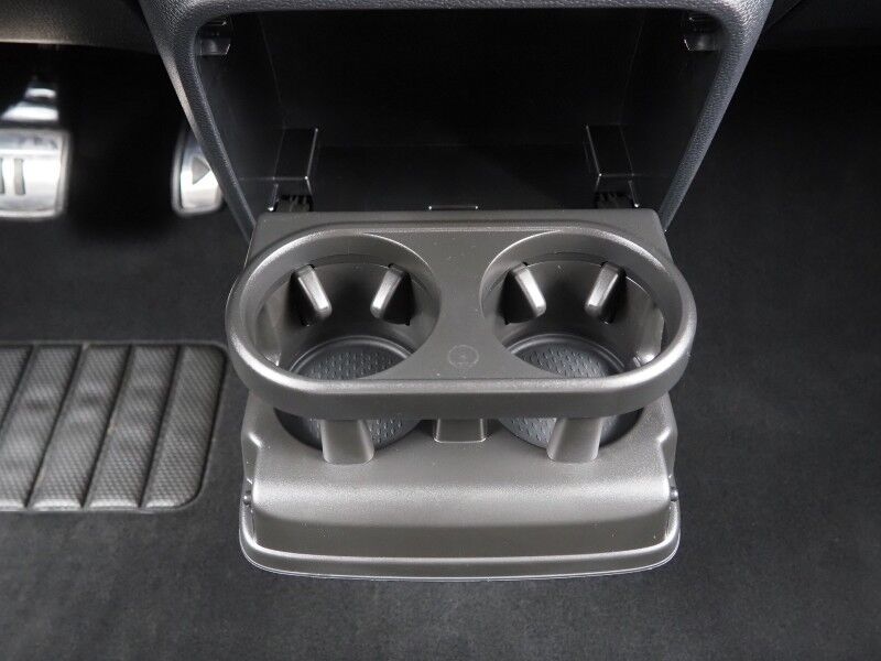 2025 Volkswagen ID. Buzz Pro S *NAVIGATION, ADAPTIVE CRUISE, SAFETY ALERTS, BACKUP-CAMERA, COLOR TOUCHSCREEN, CLIMATE/MASSAGE SEATS, HEATED STEERING, POWER LIFTGATE, WIRELESS CHARGING, ANDROID & APPLE Round Rock TX