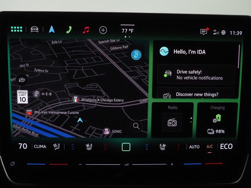 2025 Volkswagen ID. Buzz Pro S *NAVIGATION, ADAPTIVE CRUISE, SAFETY ALERTS, BACKUP-CAMERA, COLOR TOUCHSCREEN, CLIMATE/MASSAGE SEATS, HEATED STEERING, POWER LIFTGATE, WIRELESS CHARGING, ANDROID & APPLE Round Rock TX