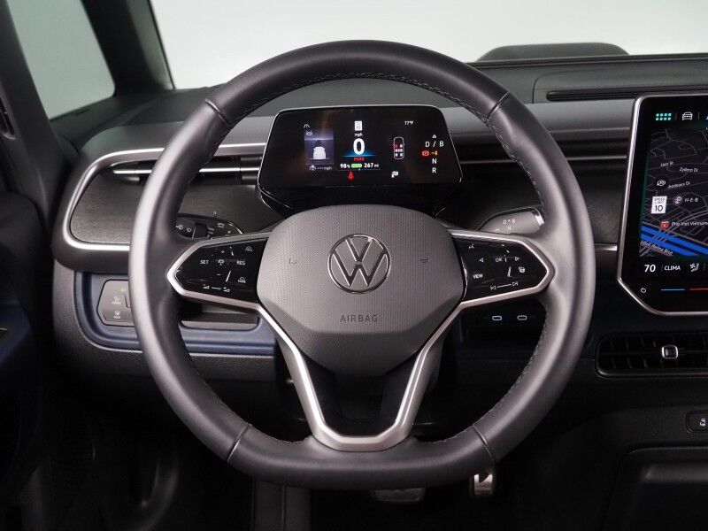 2025 Volkswagen ID. Buzz Pro S *NAVIGATION, ADAPTIVE CRUISE, SAFETY ALERTS, BACKUP-CAMERA, COLOR TOUCHSCREEN, CLIMATE/MASSAGE SEATS, HEATED STEERING, POWER LIFTGATE, WIRELESS CHARGING, ANDROID & APPLE Round Rock TX