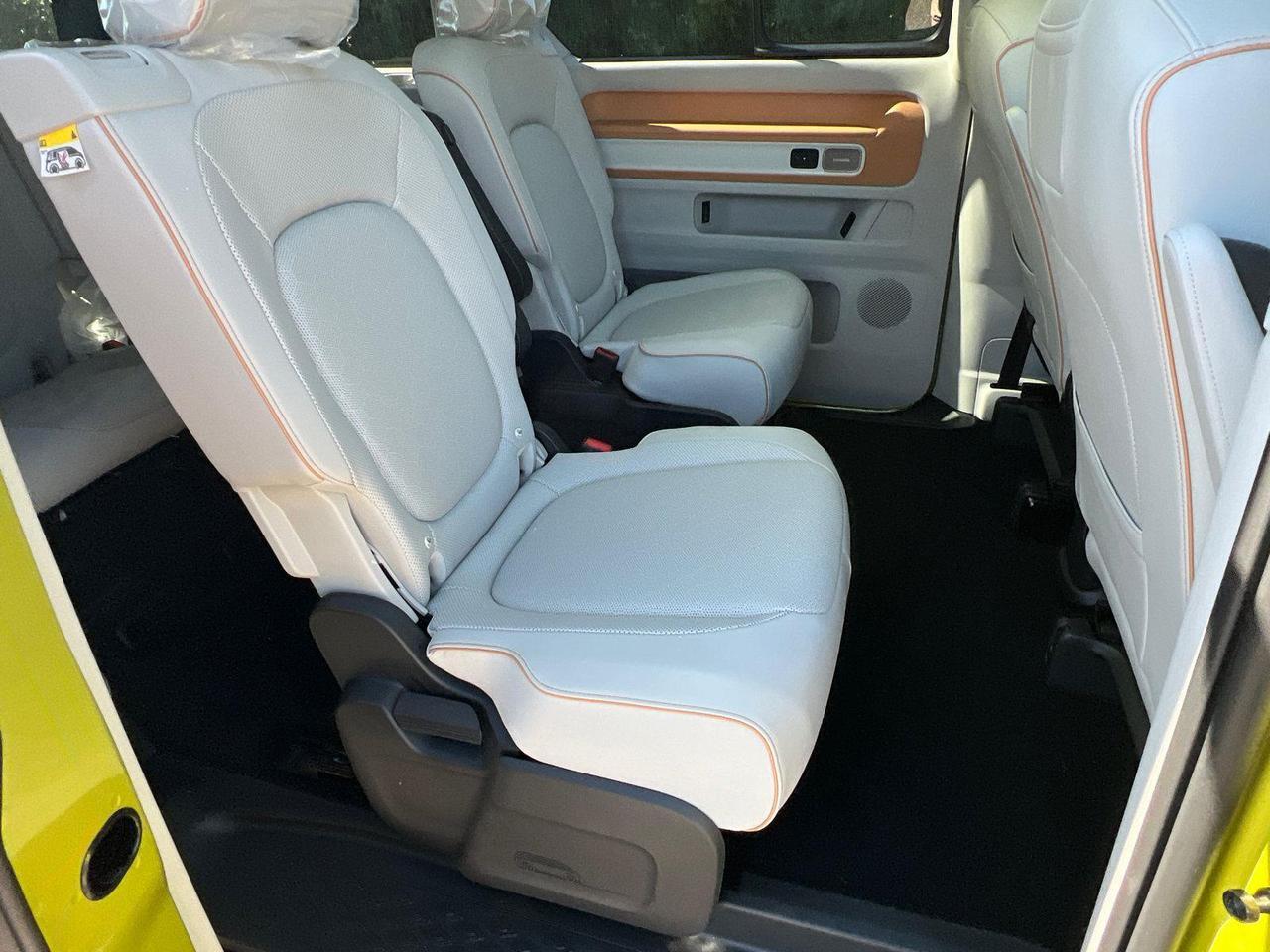 2025 Volkswagen ID. Buzz Pro S Plus Hagerstown MD