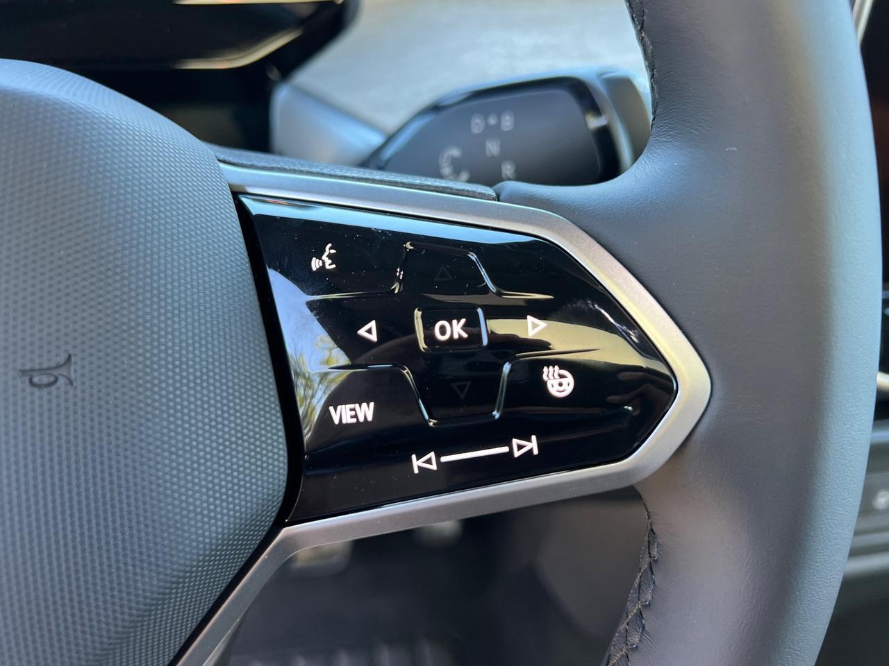 2025 Volkswagen ID. Buzz Pro S Plus Hagerstown MD