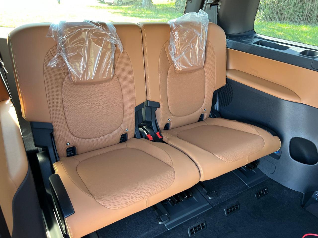 2025 Volkswagen ID. Buzz Pro S Plus Hagerstown MD