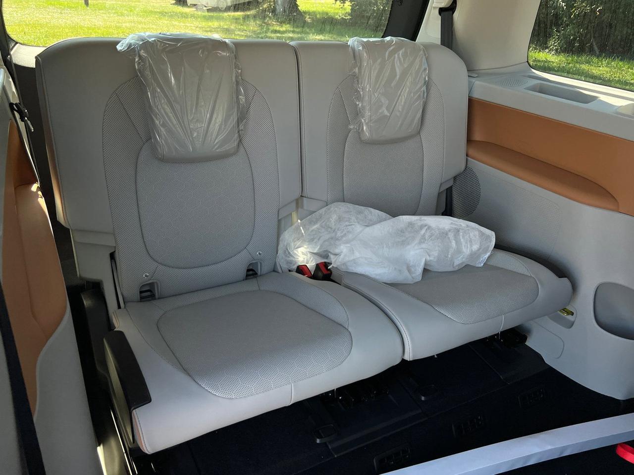 2025 Volkswagen ID. Buzz Pro S Plus Hagerstown MD