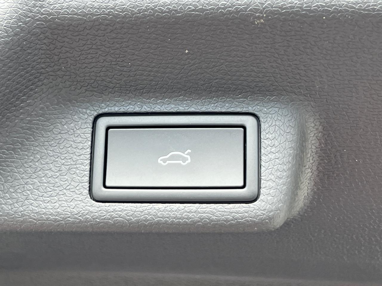 2025 Volkswagen ID. Buzz Pro S Plus Hagerstown MD