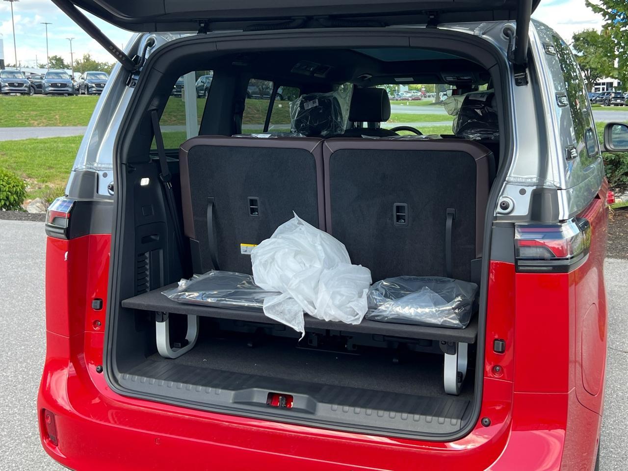 2025 Volkswagen ID. Buzz Pro S Plus Hagerstown MD