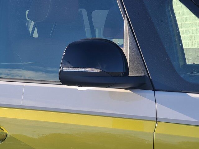 2025 Volkswagen ID. Buzz Pro S Plus Springfield VA