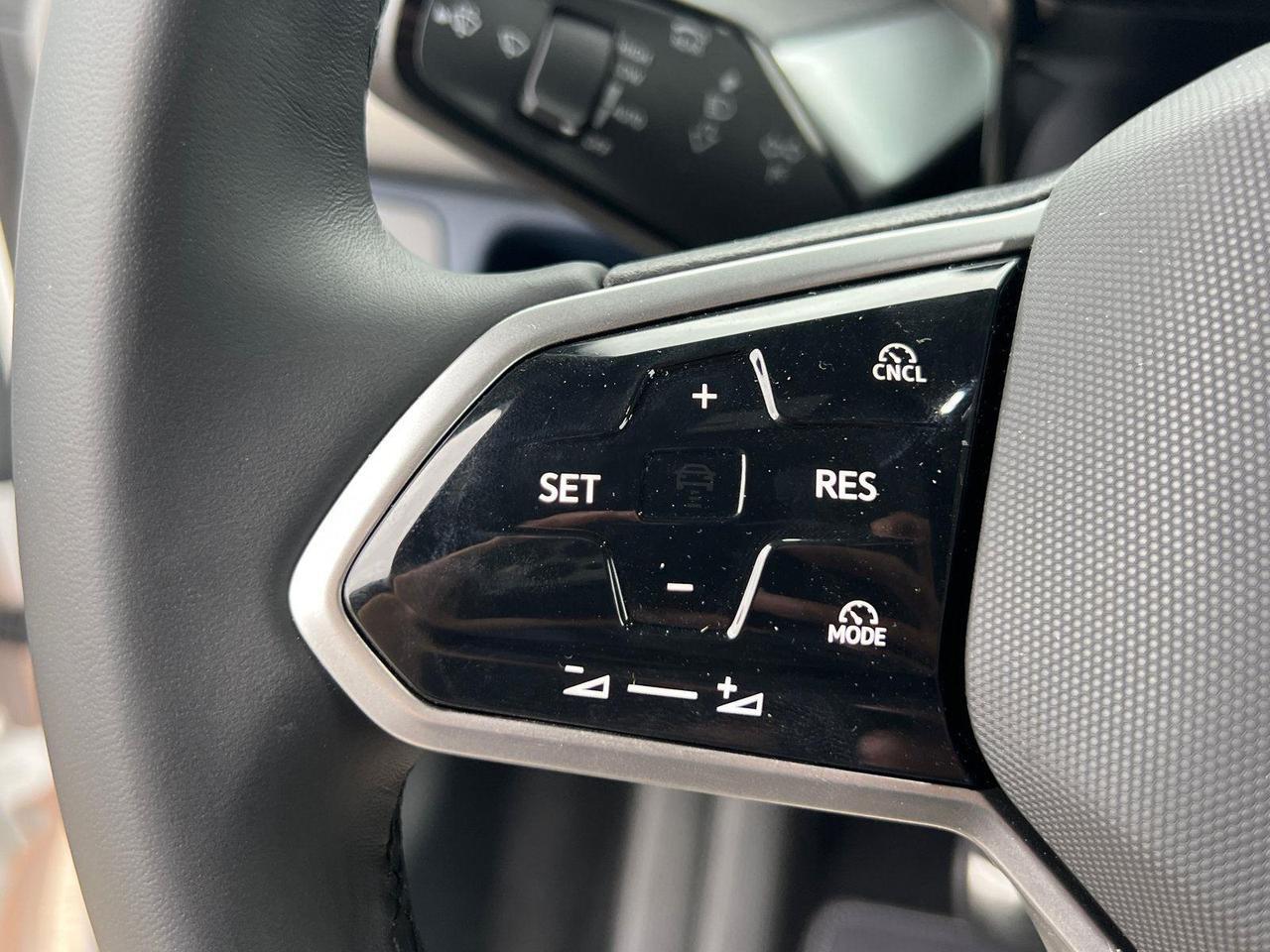 2025 Volkswagen ID. Buzz Pro S Hagerstown MD