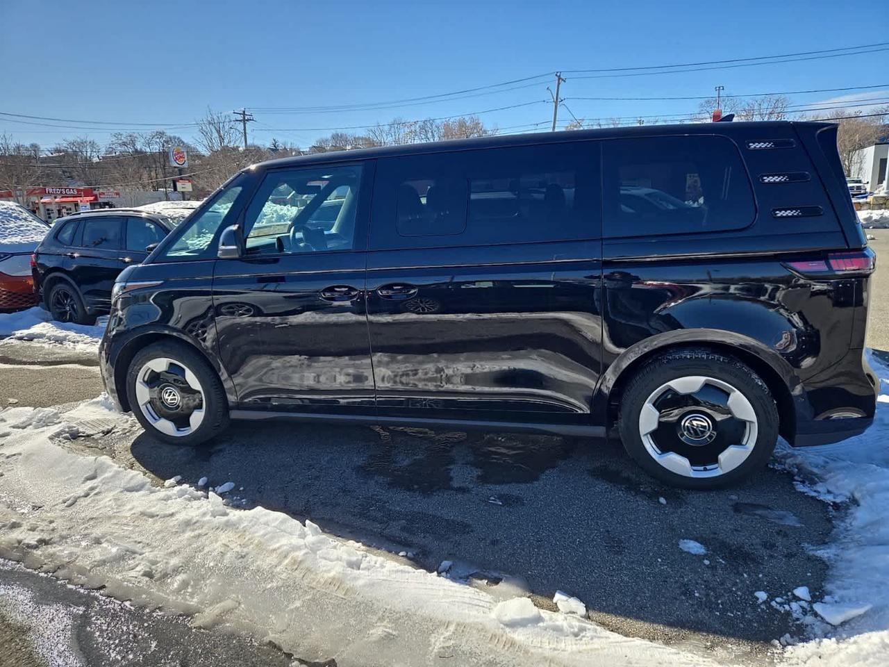 2025 Volkswagen ID. Buzz Pro S Medford MA