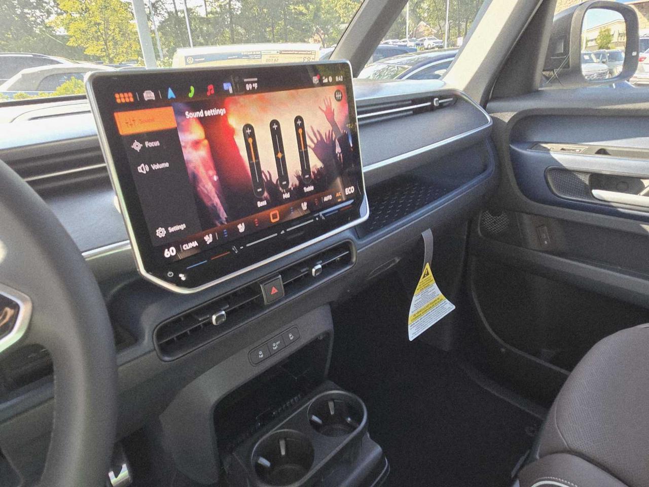 2025 Volkswagen ID. Buzz Pro S Wellesley MA