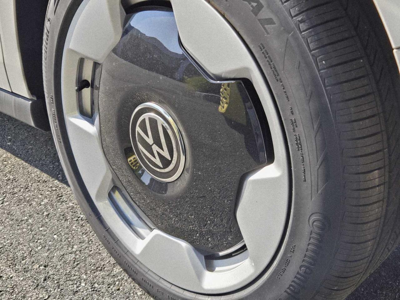 2025 Volkswagen ID. Buzz Pro S Wellesley MA