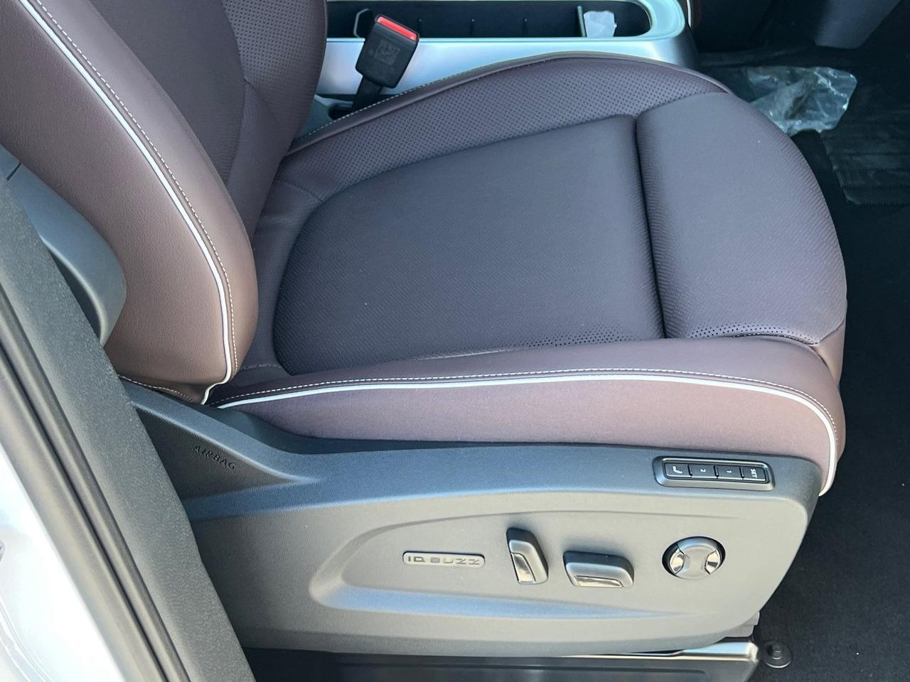 2025 Volkswagen ID. Buzz Pro S Hagerstown MD