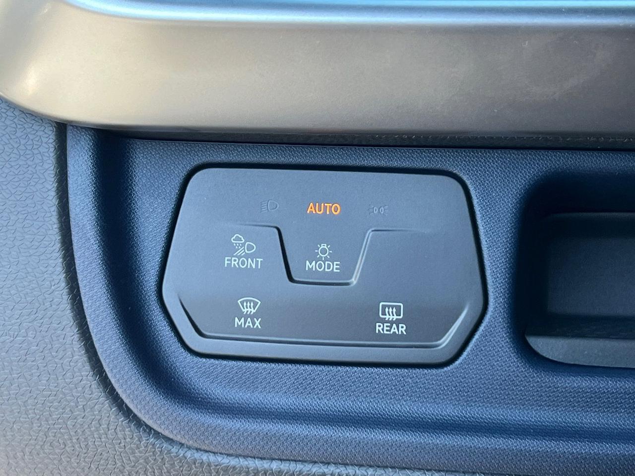 2025 Volkswagen ID. Buzz Pro S Hagerstown MD