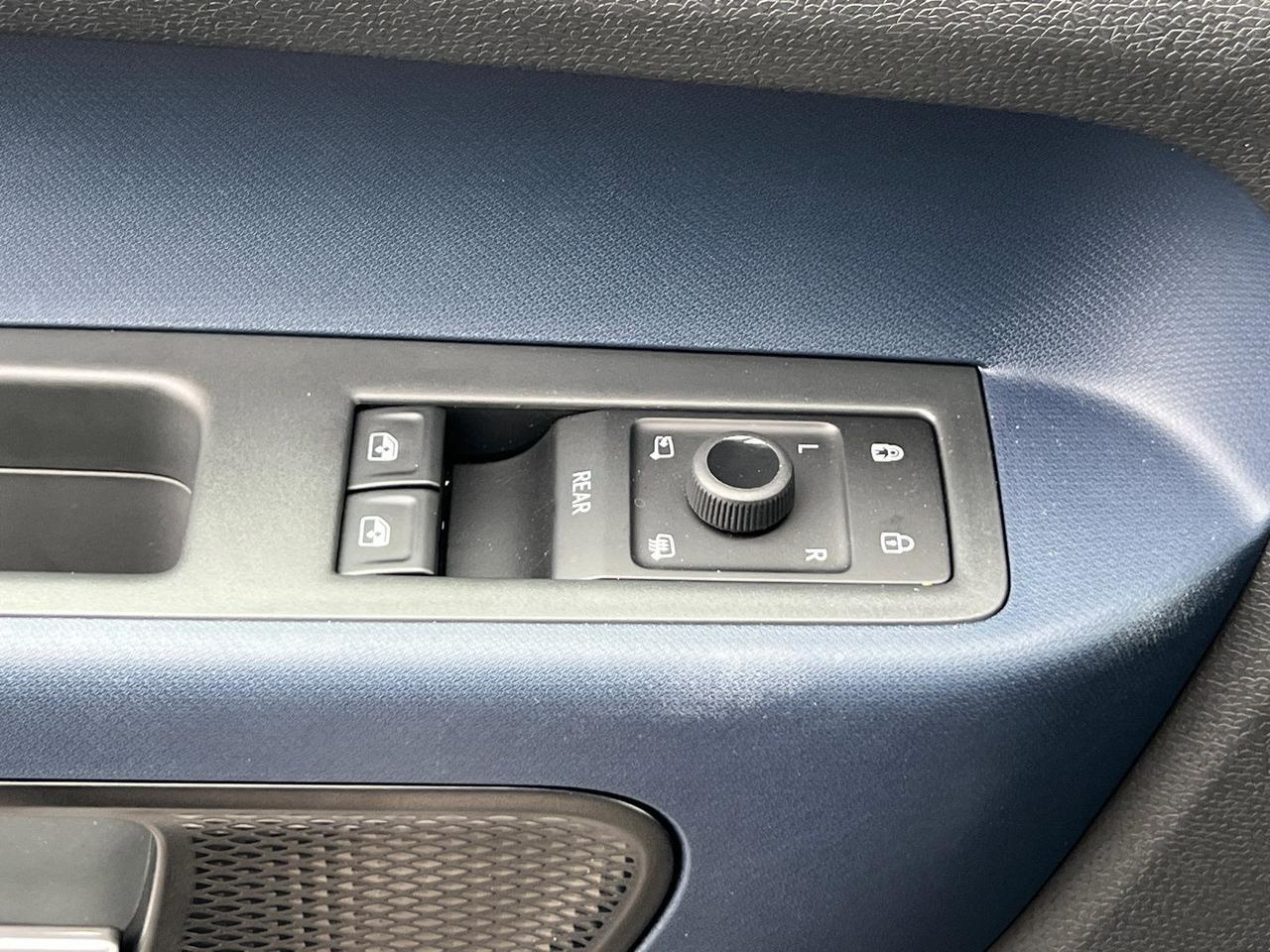 2025 Volkswagen ID. Buzz Pro S Hagerstown MD