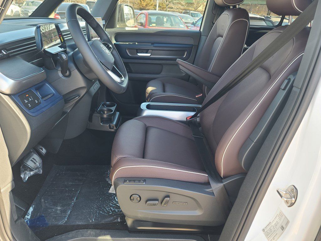 2025 Volkswagen ID. Buzz Pro S Springfield VA