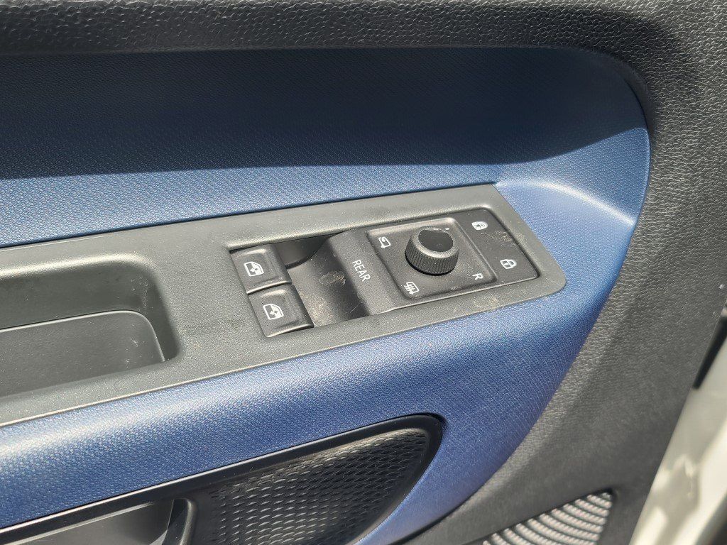 2025 Volkswagen ID. Buzz Pro S Springfield VA