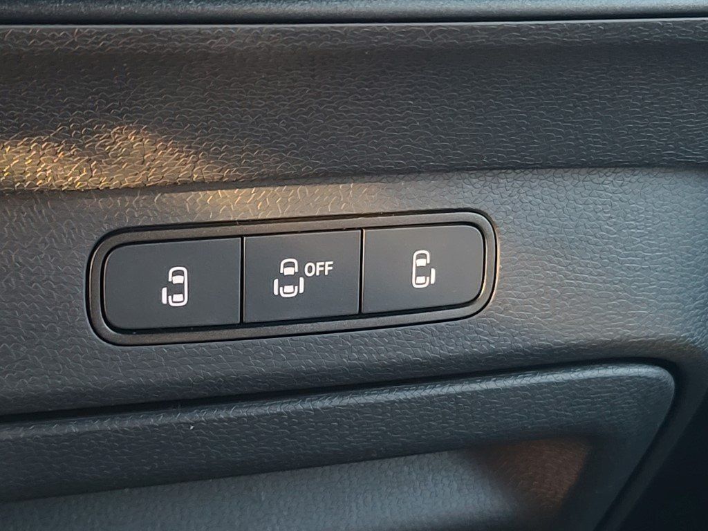 2025 Volkswagen ID. Buzz Pro S Springfield VA