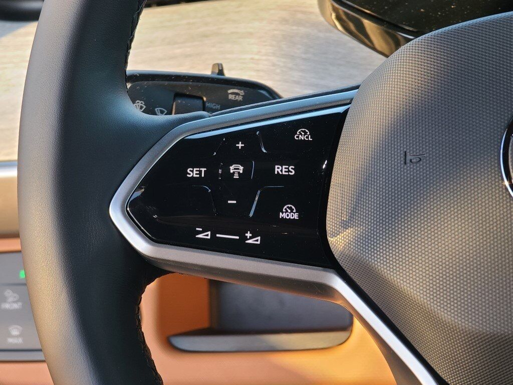 2025 Volkswagen ID. Buzz Pro S Springfield VA