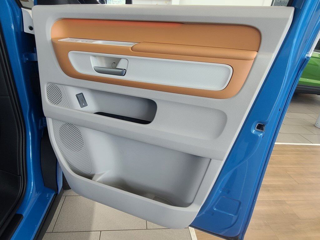 2025 Volkswagen ID. Buzz Springfield VA