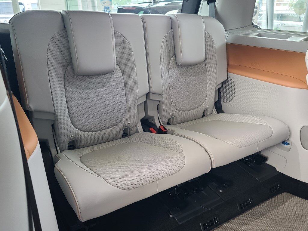 2025 Volkswagen ID. Buzz Springfield VA