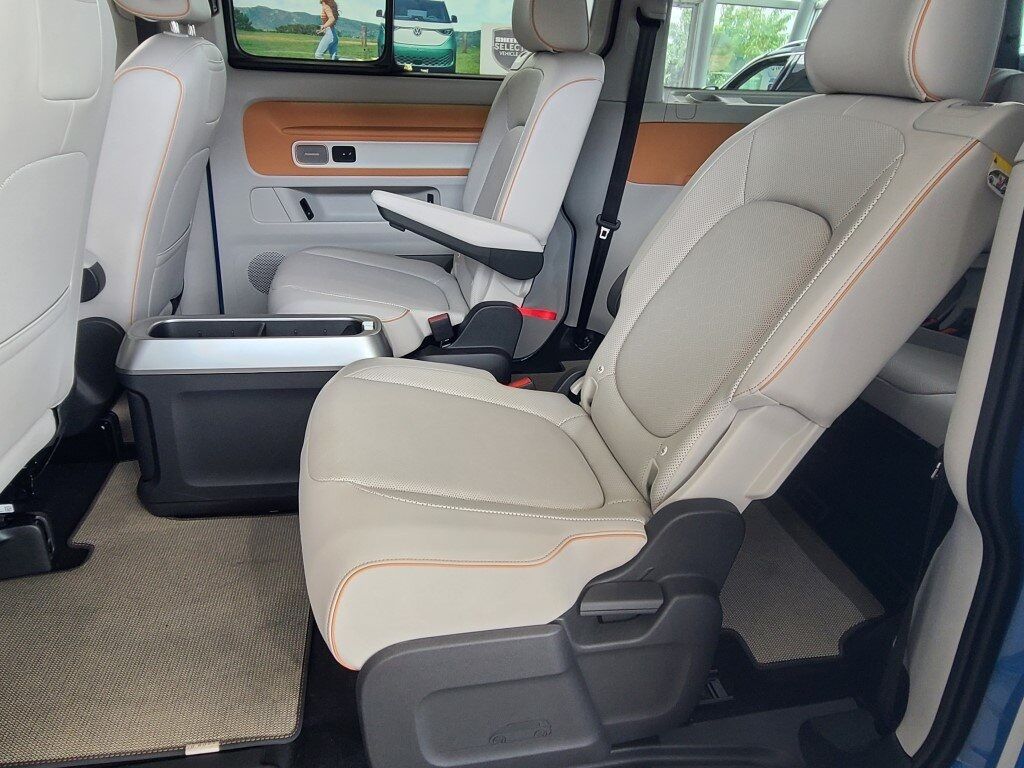 2025 Volkswagen ID. Buzz Springfield VA