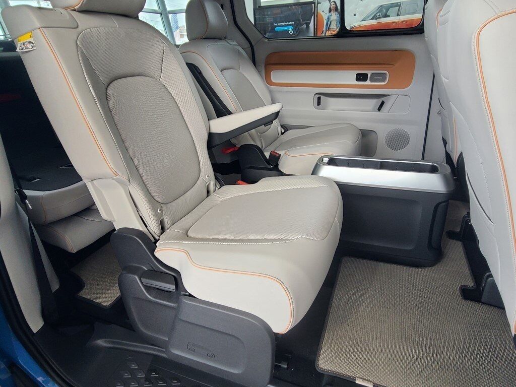 2025 Volkswagen ID. Buzz Springfield VA