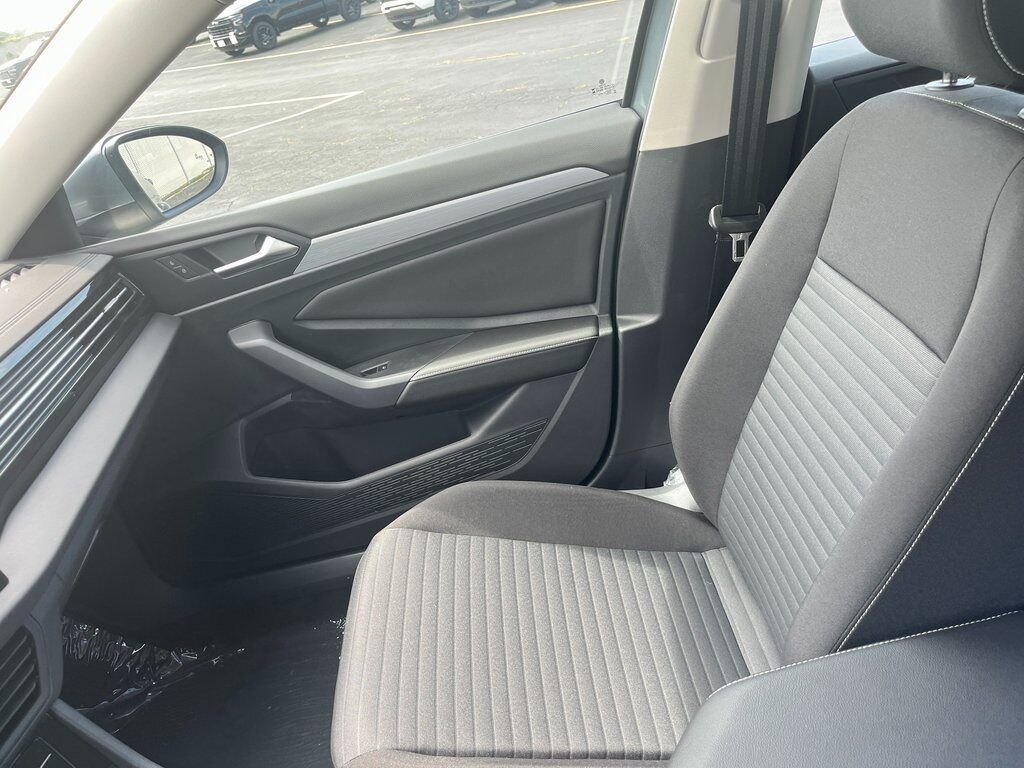 2025 Volkswagen Jetta 1.5T S Green Bay WI