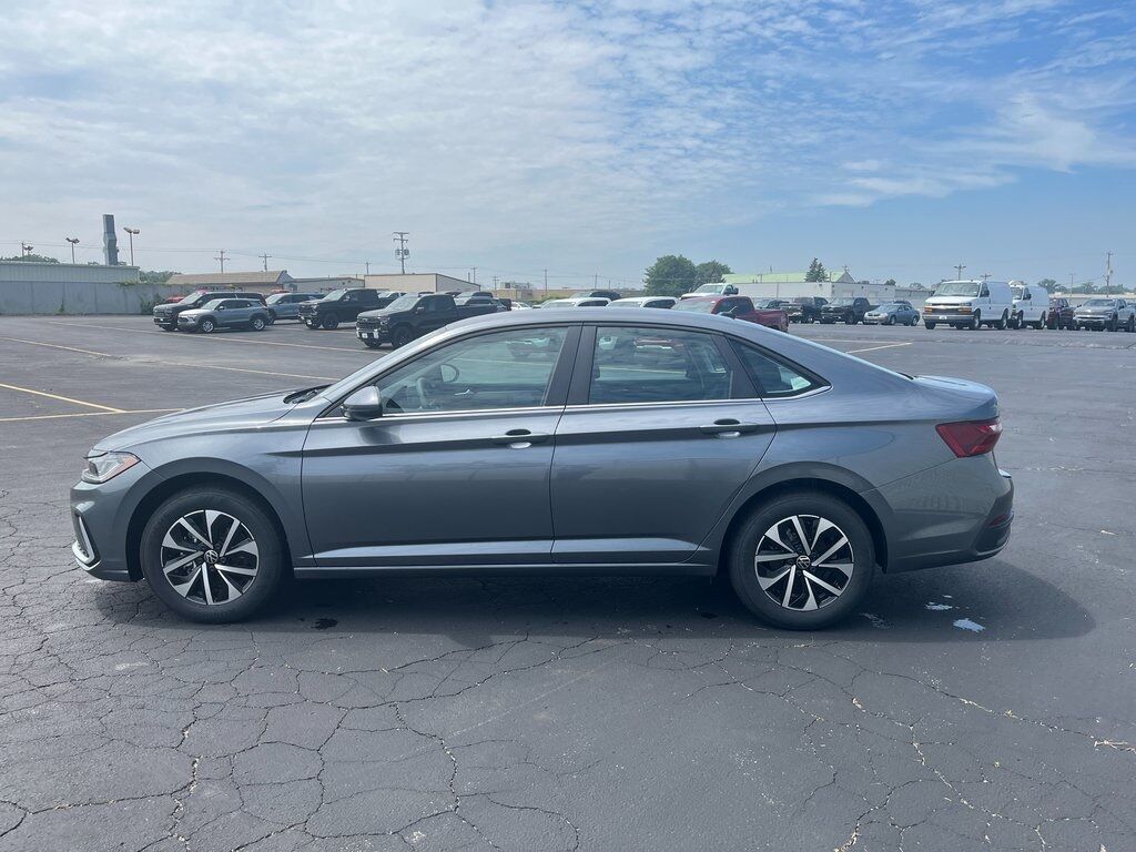2025 Volkswagen Jetta 1.5T S Green Bay WI