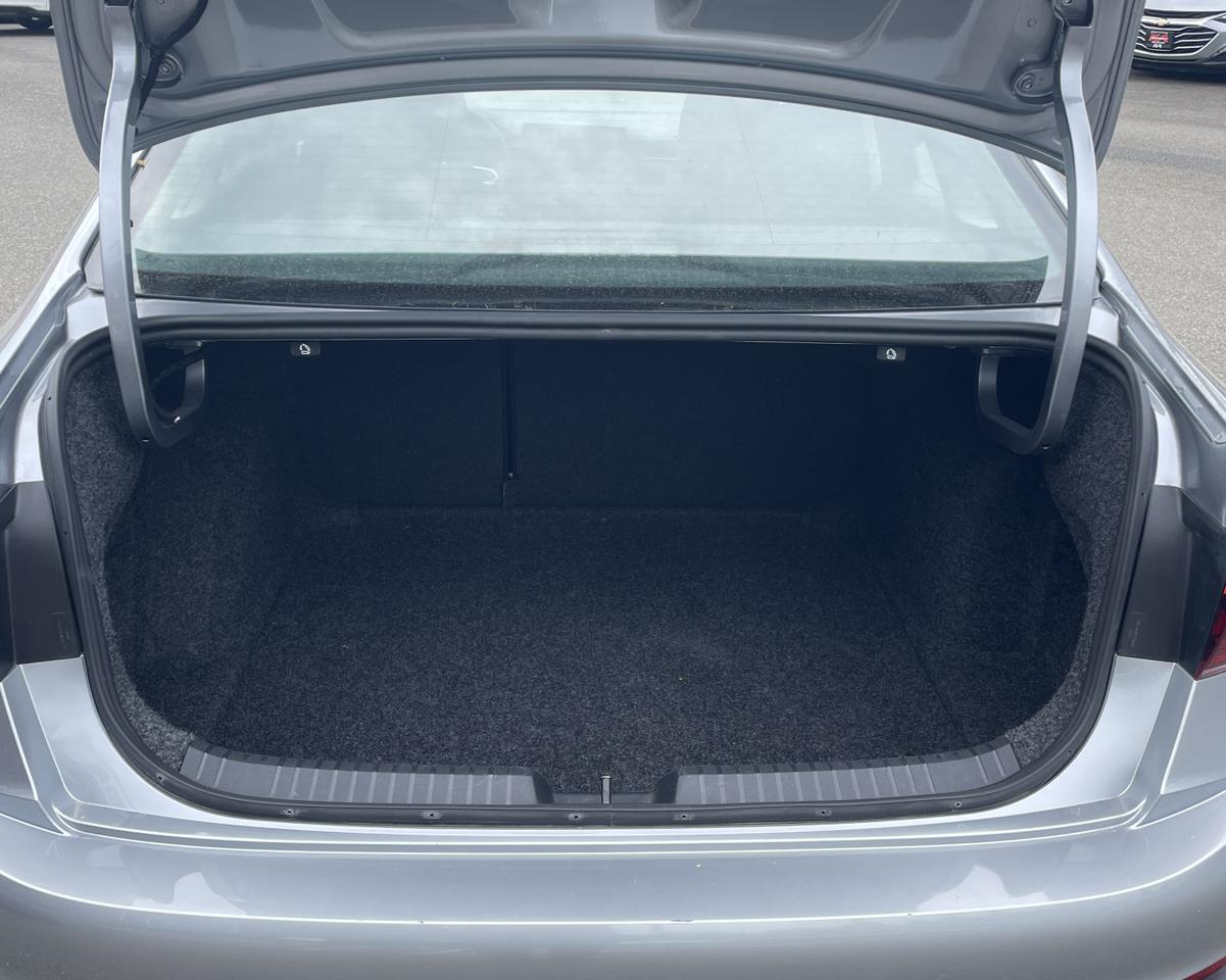 2025 Volkswagen Jetta 1.5T S Sedan 4D Port Orchard WA