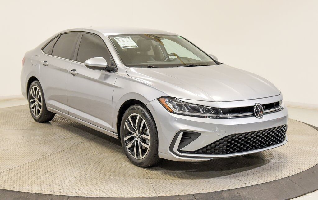 2025 Volkswagen Jetta 1.5T SE Akron OH