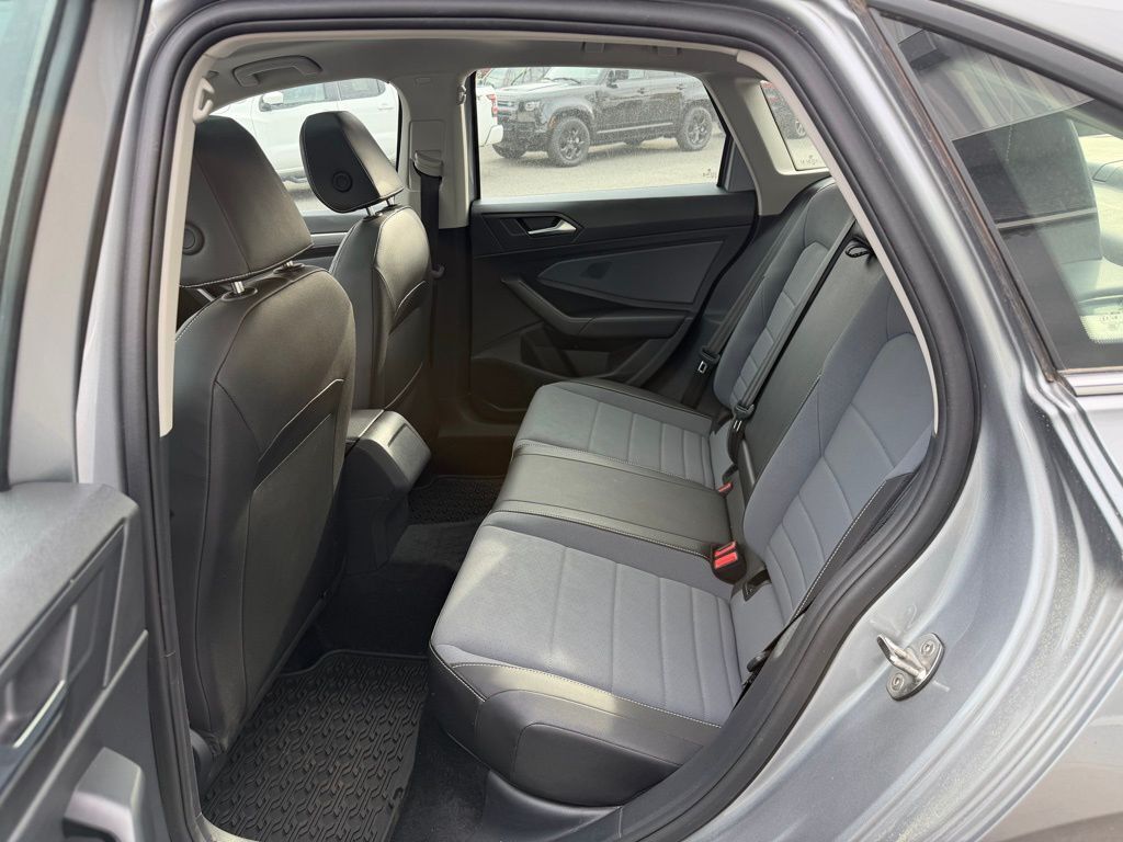 2025 Volkswagen Jetta 1.5T SE Orange MA