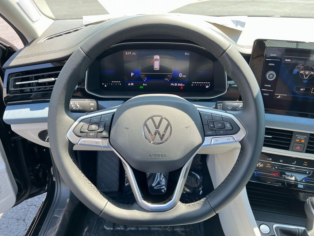 2025 Volkswagen Jetta 1.5T SE Green Bay WI