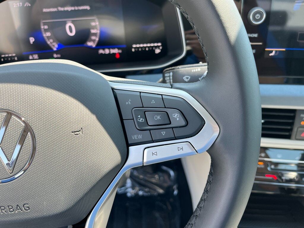 2025 Volkswagen Jetta 1.5T SE Green Bay WI