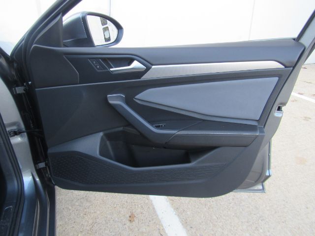 2025 Volkswagen Jetta 1.5T SE Plano TX