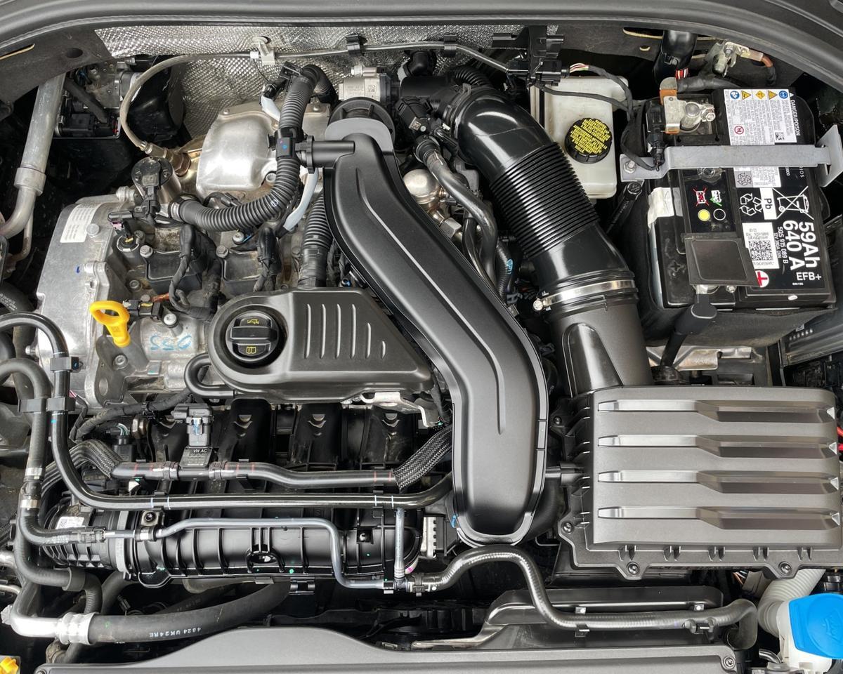 2025 Volkswagen Jetta 1.5T SE Sedan 4D Port Orchard WA