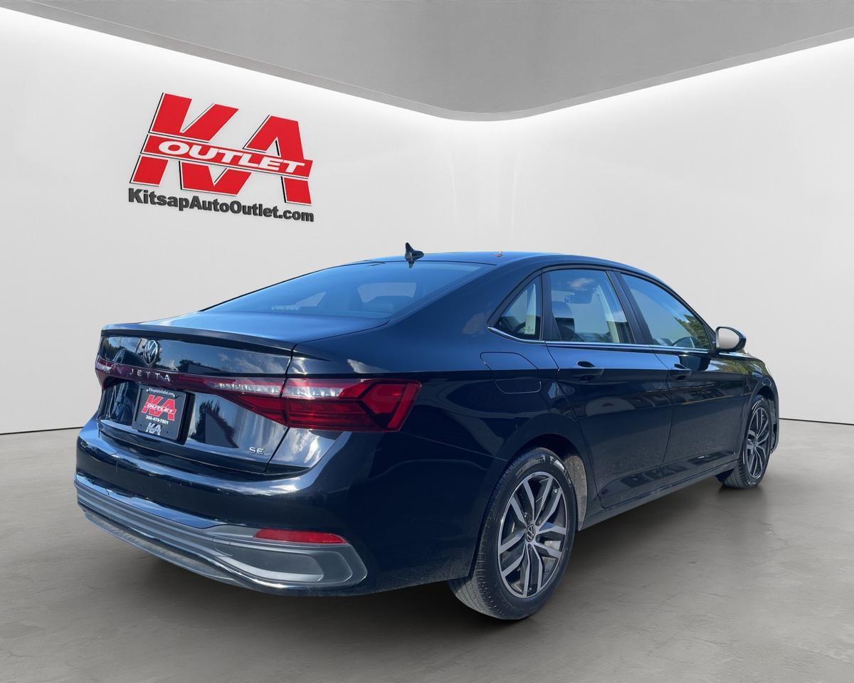 2025 Volkswagen Jetta 1.5T SE Sedan 4D
