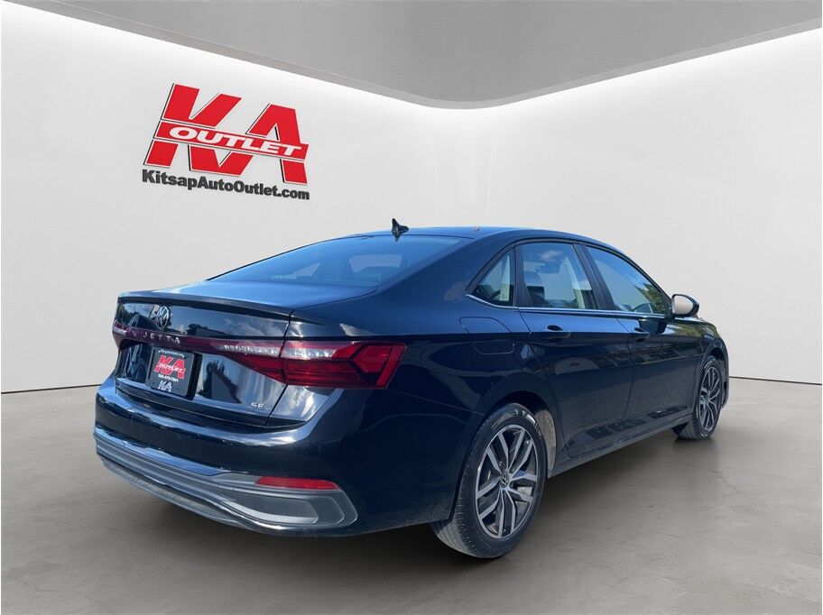 2025 Volkswagen Jetta 1.5T SE Sedan 4D