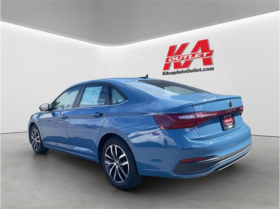 2025 Volkswagen Jetta 1.5T SE Sedan 4D