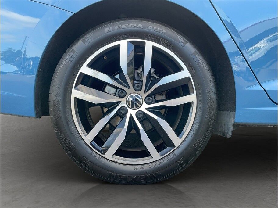 2025 Volkswagen Jetta 1.5T SE Sedan 4D Port Orchard WA